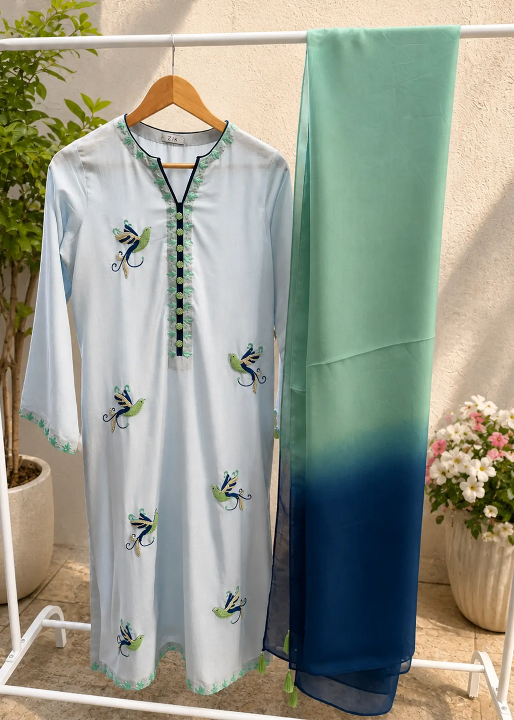 Lawn Karandi Kurta